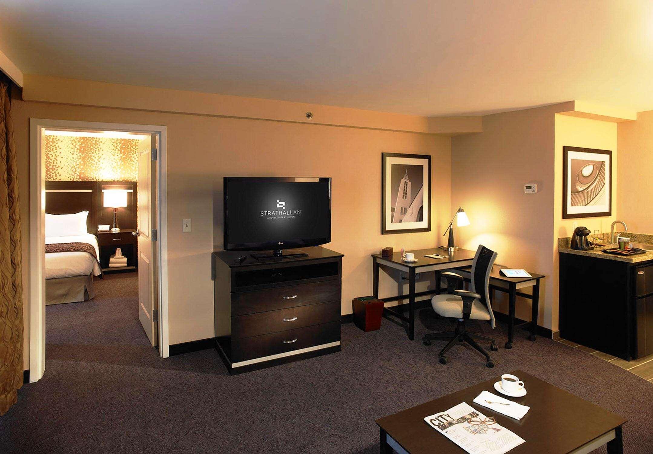 The Strathallan - A Doubletree By Hilton Rochester Exteriör bild