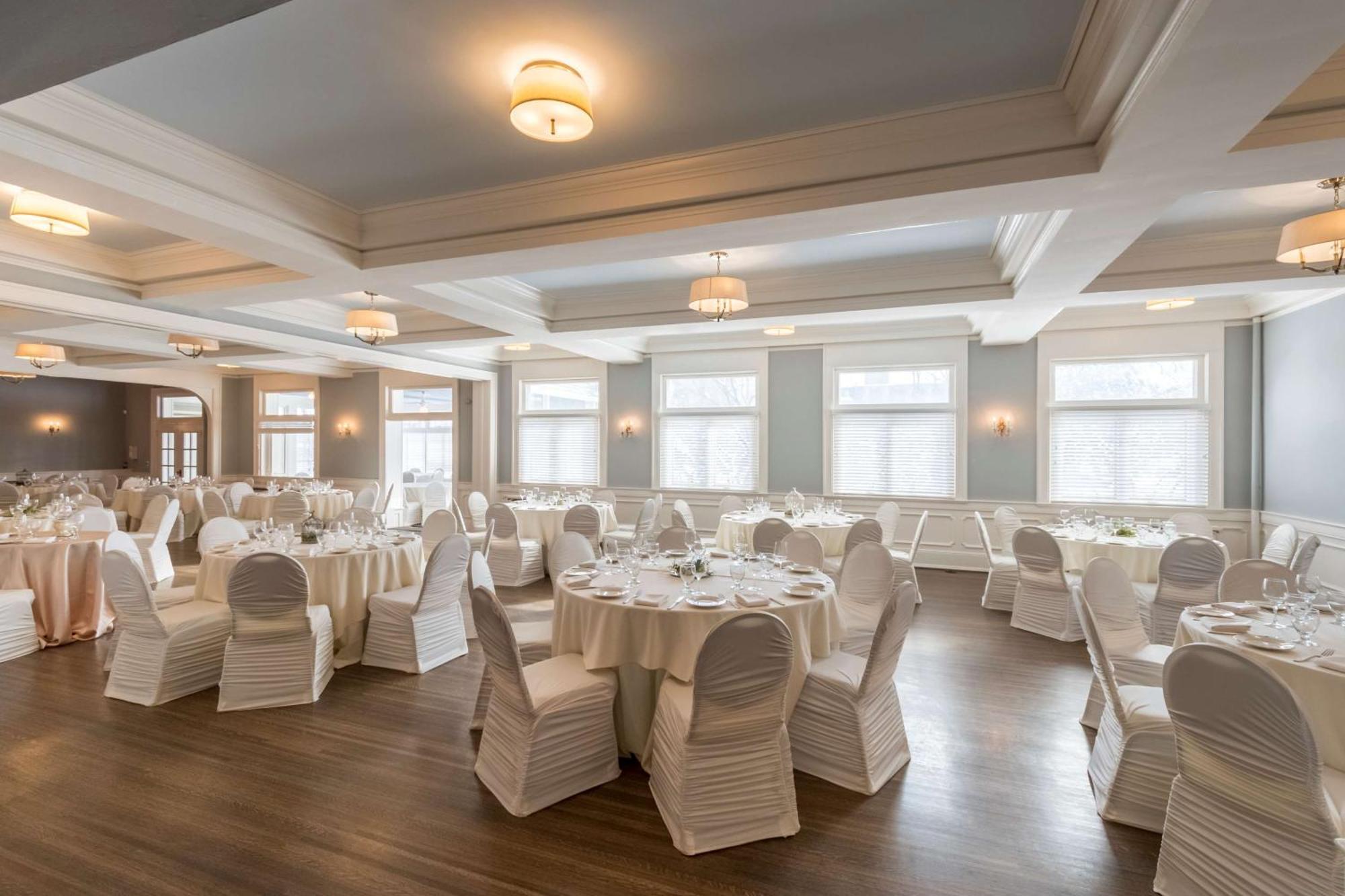 The Strathallan - A Doubletree By Hilton Rochester Exteriör bild