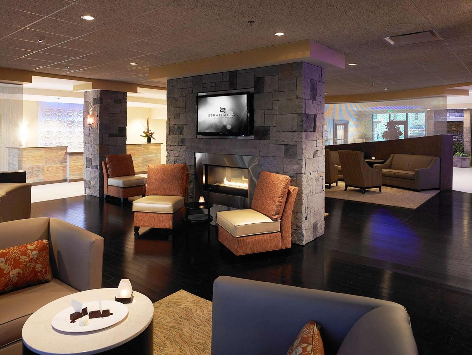 The Strathallan - A Doubletree By Hilton Rochester Exteriör bild